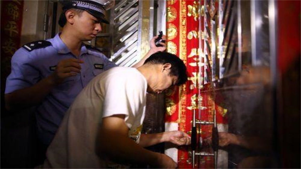 台州请开锁师傅开了锁后，师傅为什么一般都不进门，就算主人请也不进去？